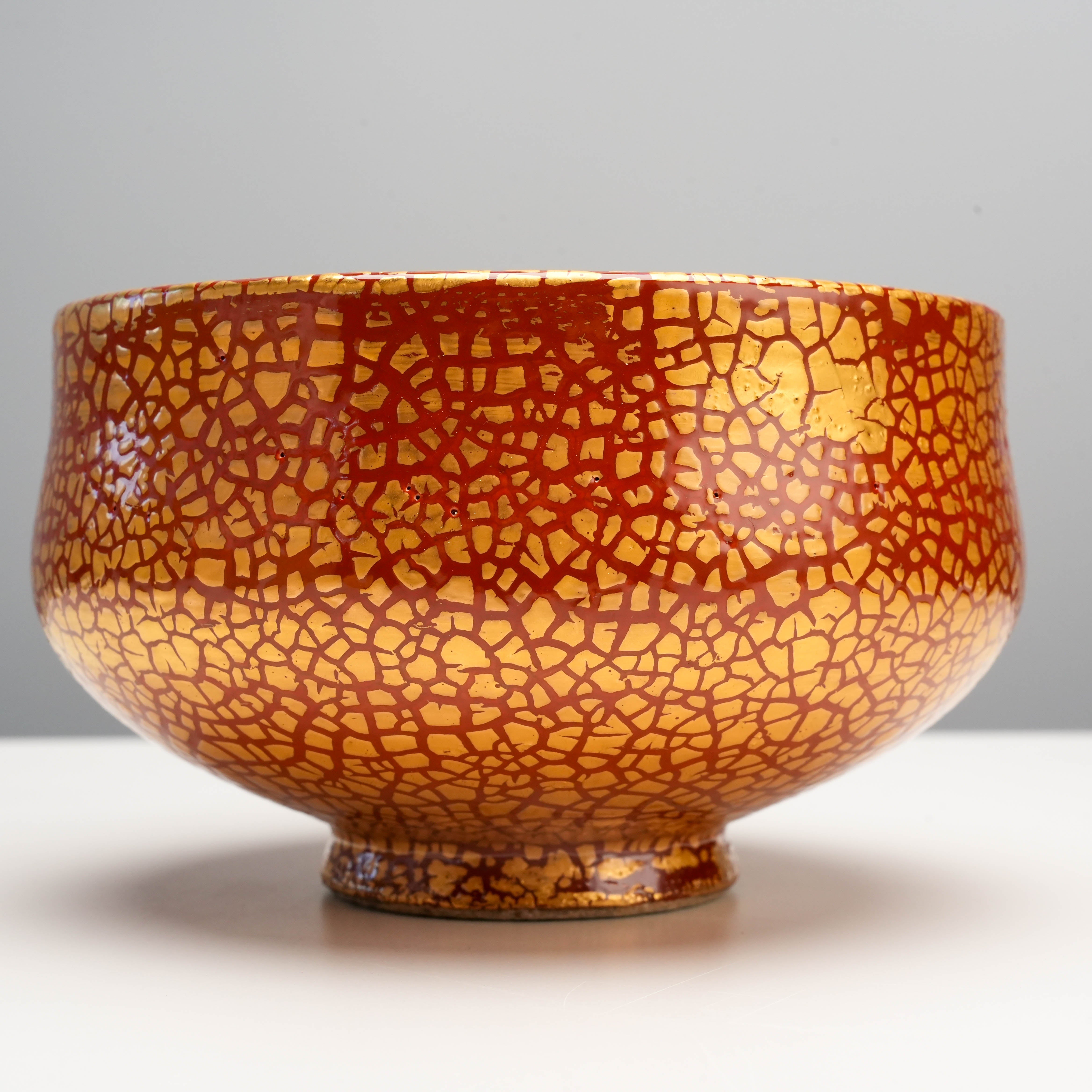Arita Ware Vermilion Wrap Gold Matcha Bowl