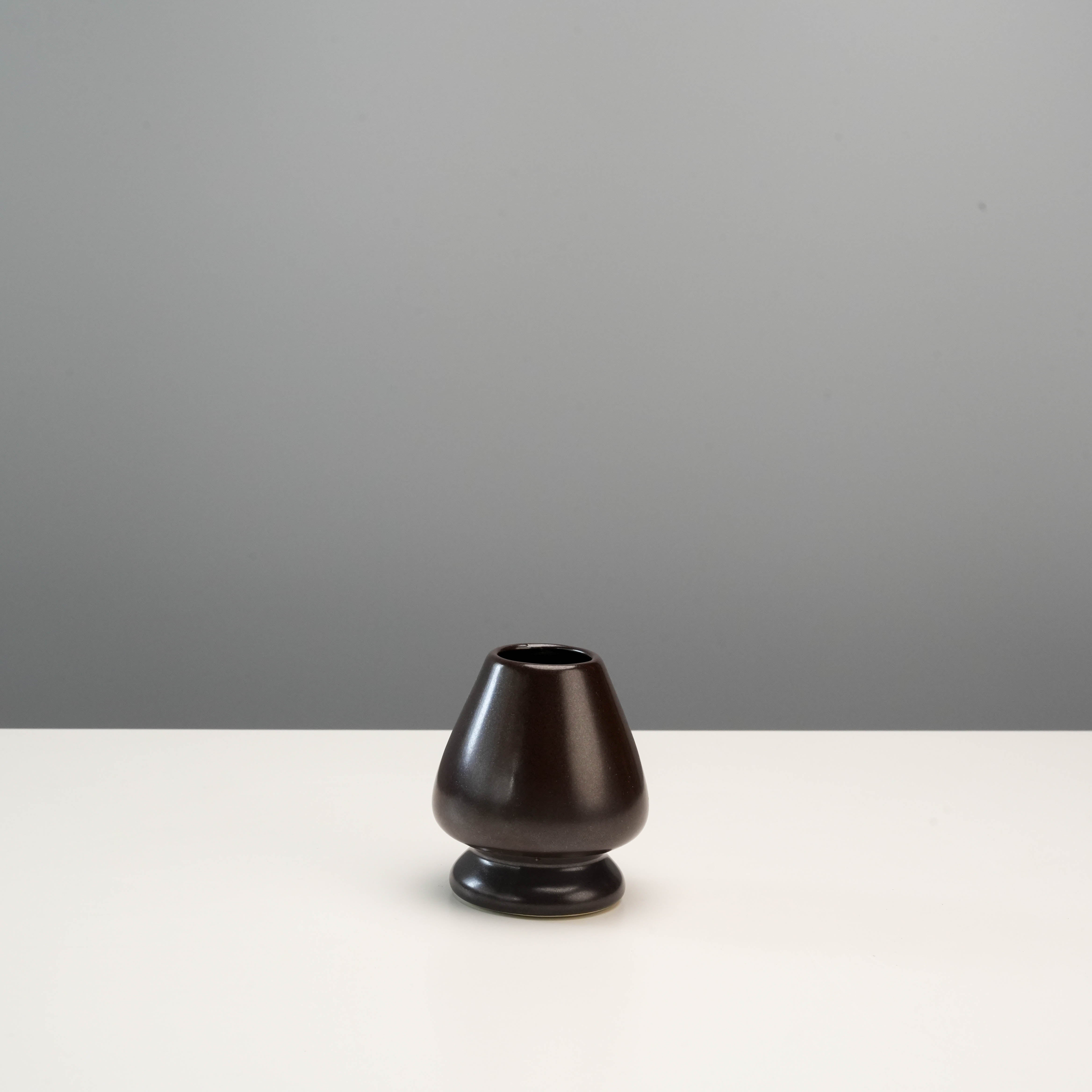 Ceramic Matcha Whisk Stand - Hojicha