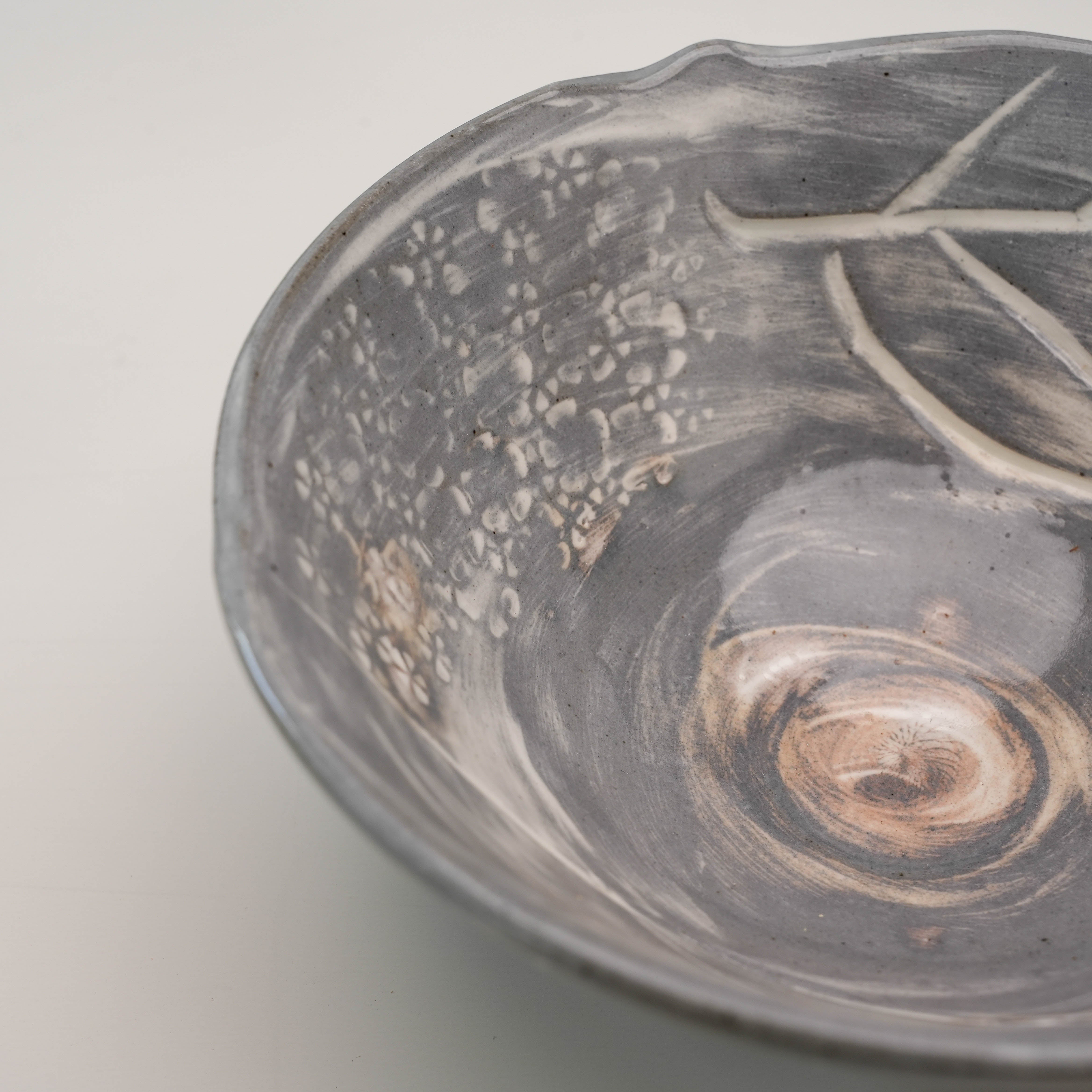 Mino Ware Hydrangea macrophylla Matcha Bowl – Crafted by Kikuto