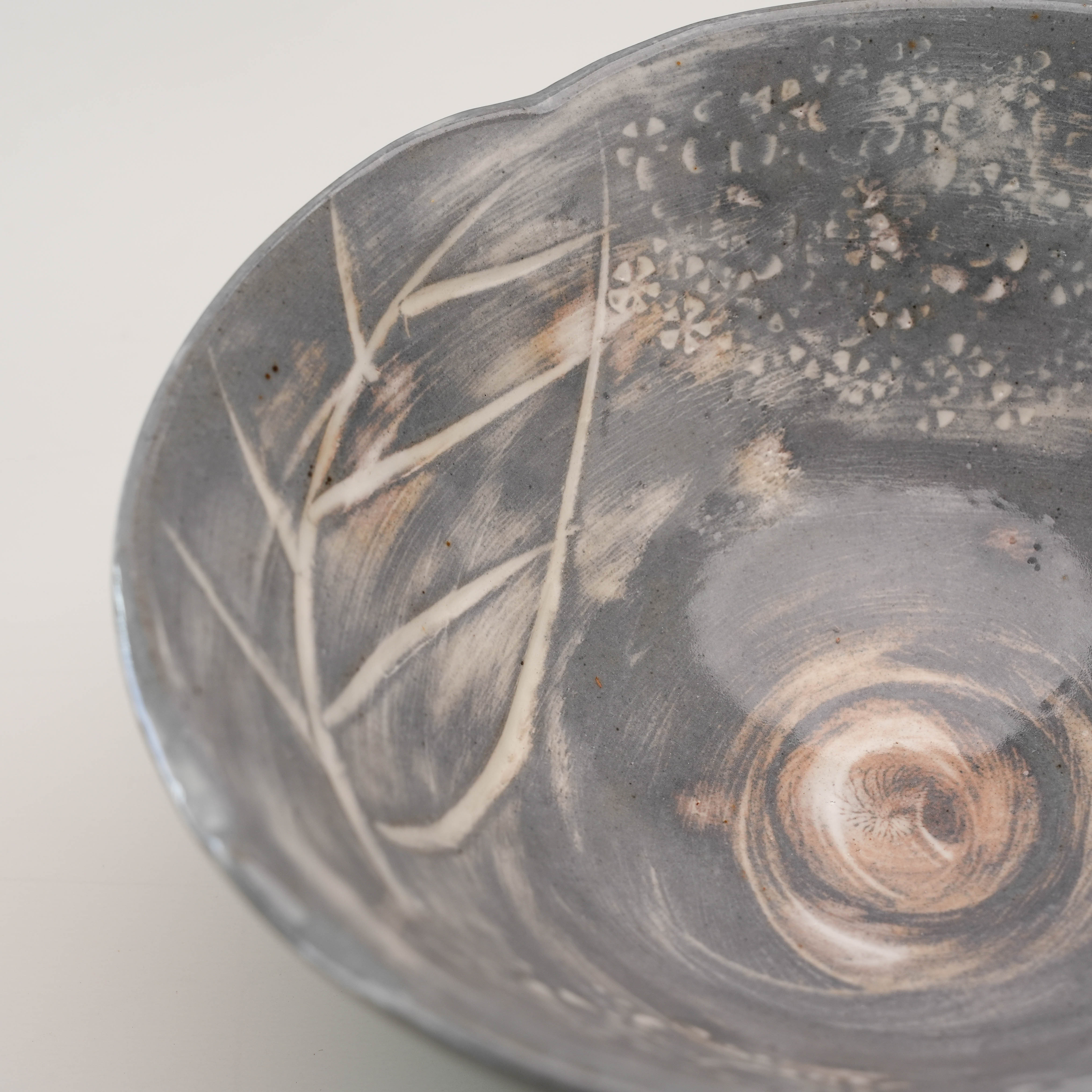 Mino Ware Hydrangea macrophylla Matcha Bowl – Crafted by Kikuto