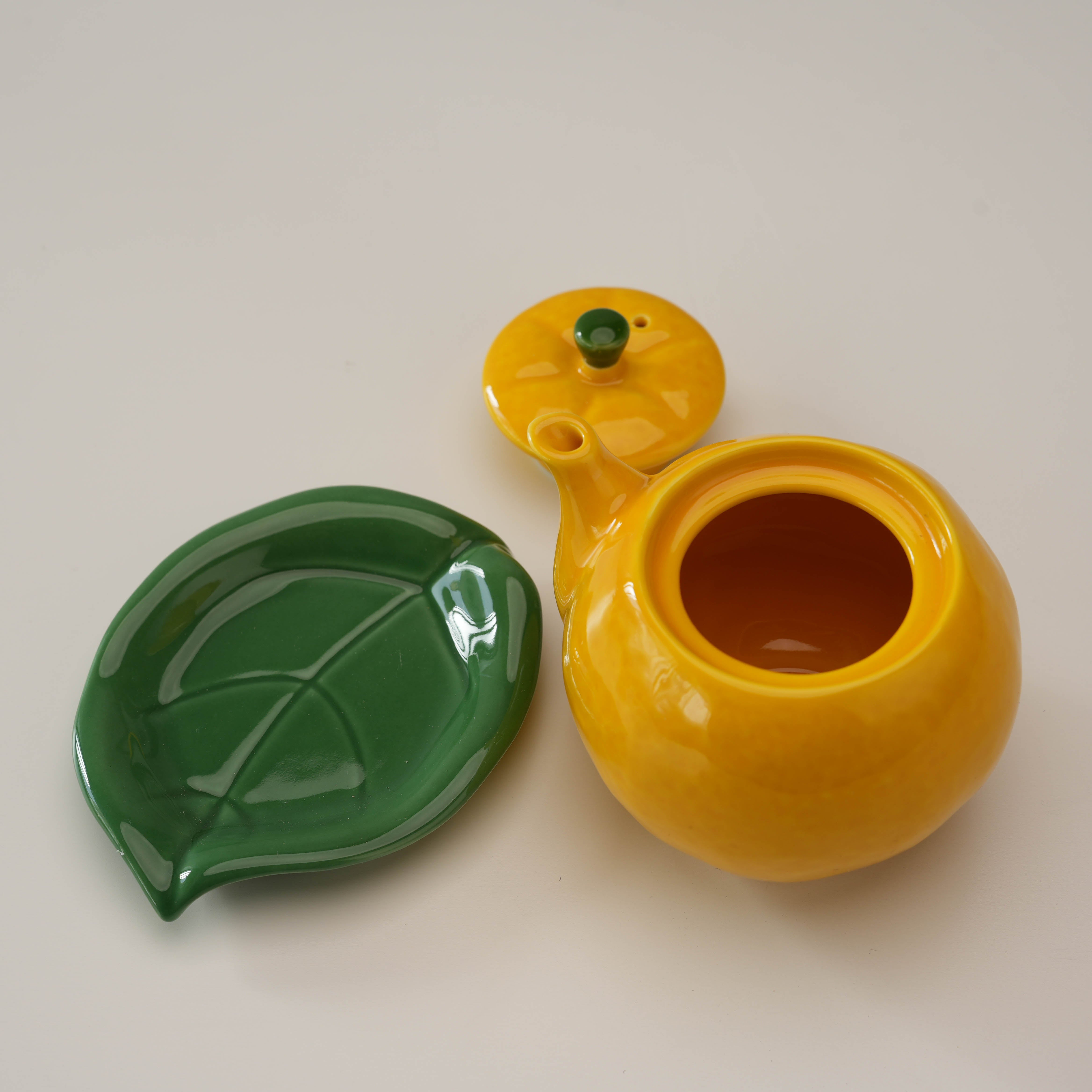 Arita Ware Yuzu Soy Sauce Dispenser