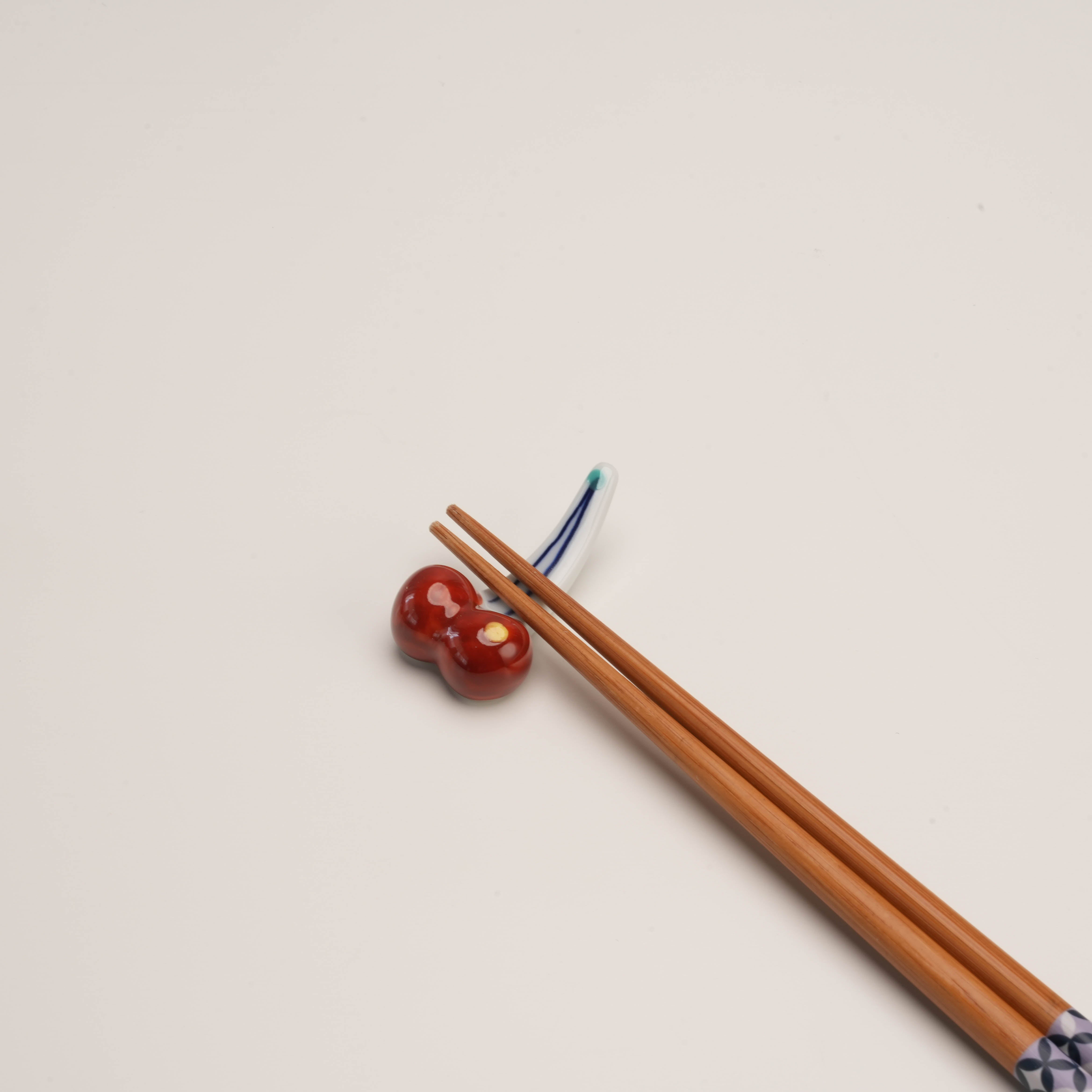 Arita Ware Cherry Chopstick Rest