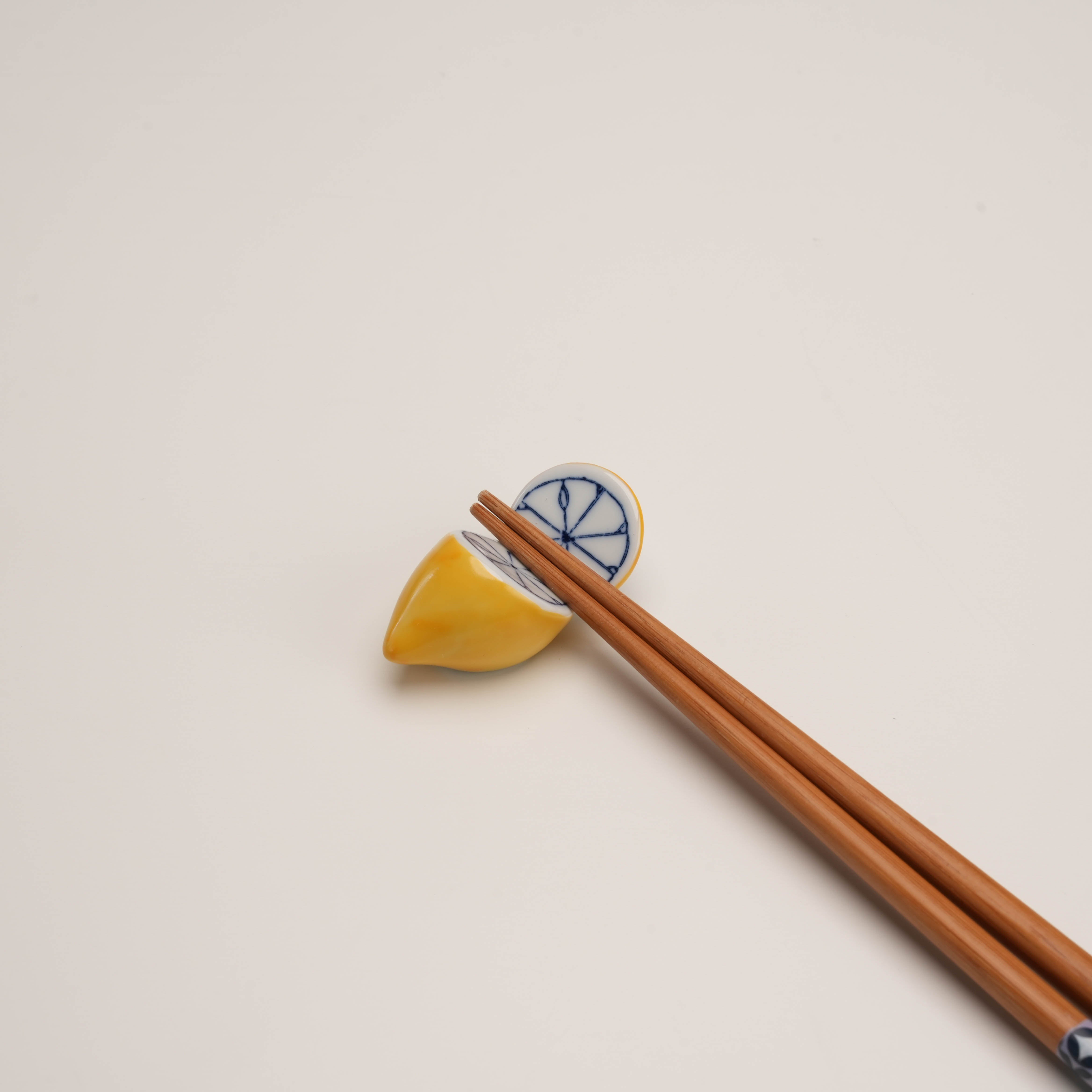 Arita Ware Lemon Chopstick Rest