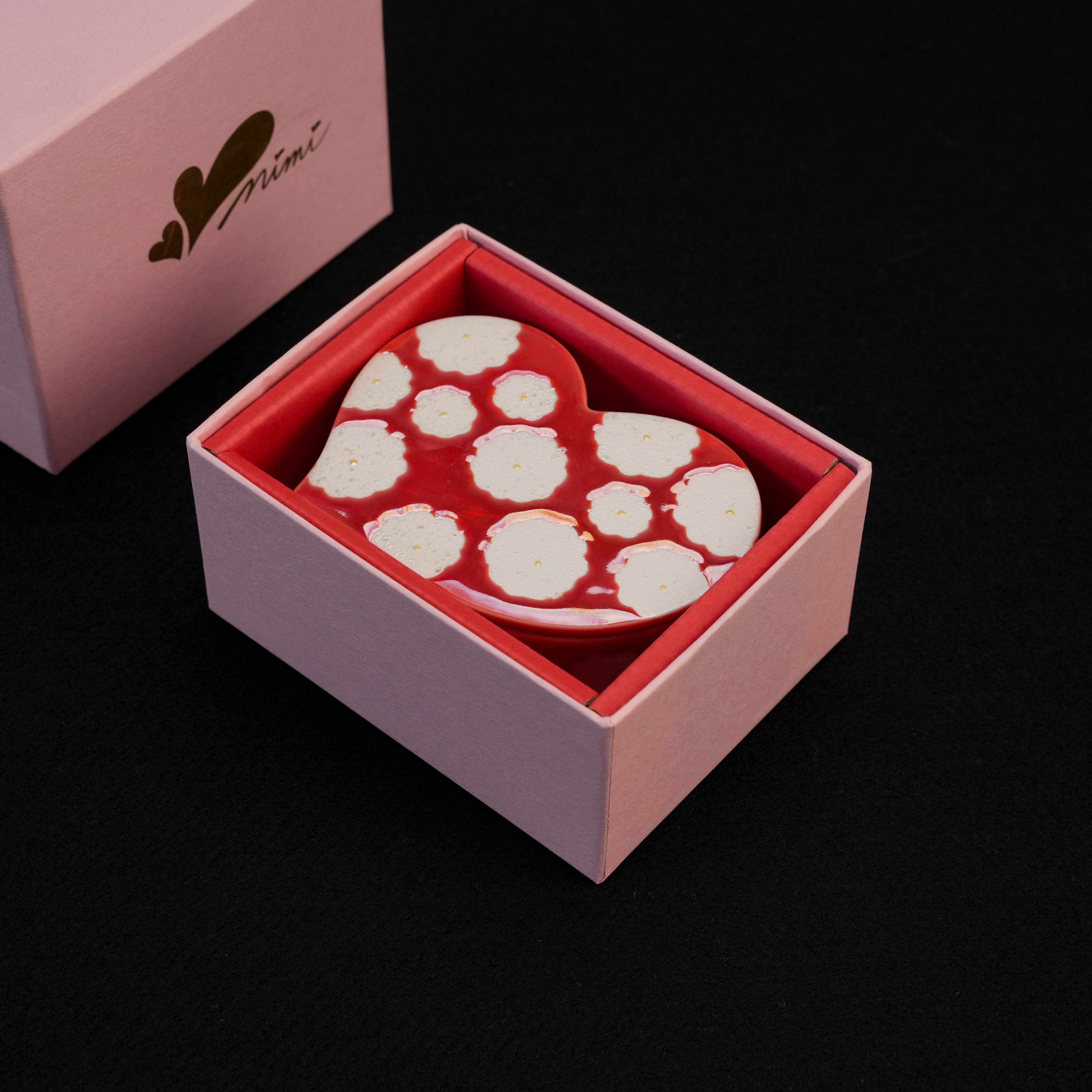 Arita Ware Nishiki Red Flower Pearl Glaze Trinket Box