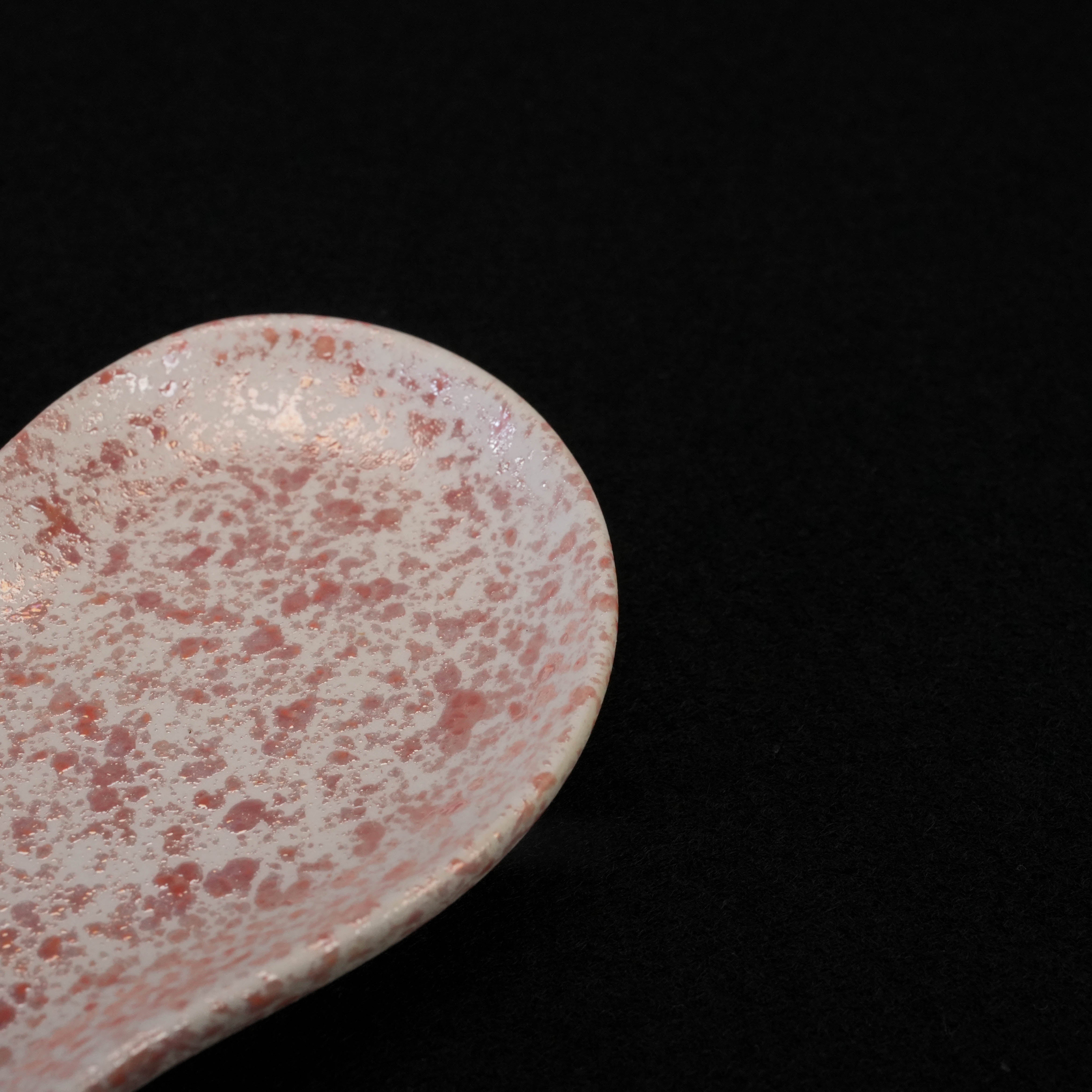 Arita Ware Red Pearl Heart Small Plate
