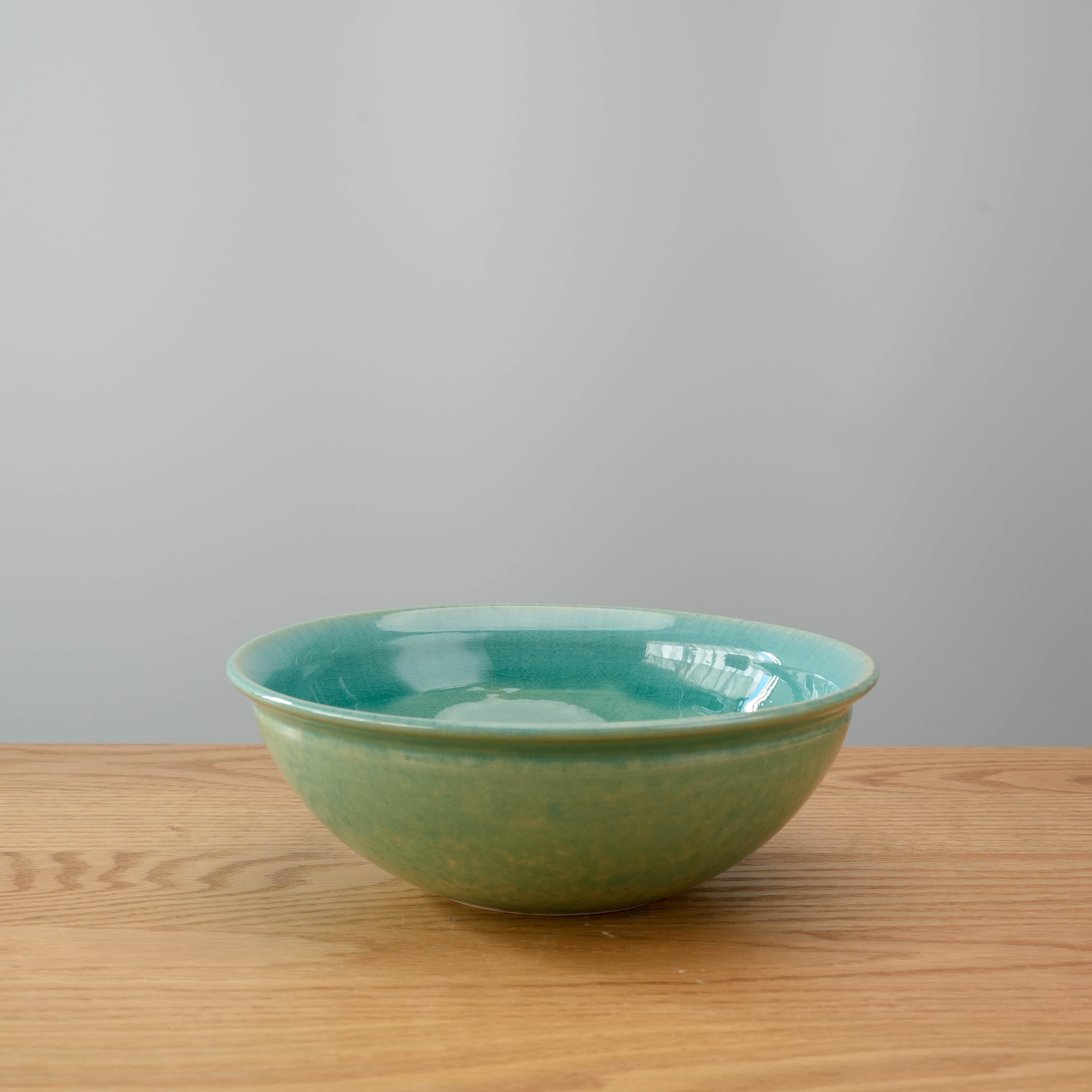 Mino Ware Bowl - Turkish Blue Donburi in 22×7cm size, featuring a glossy turquoise glaze, ideal for serving rice or noodles.