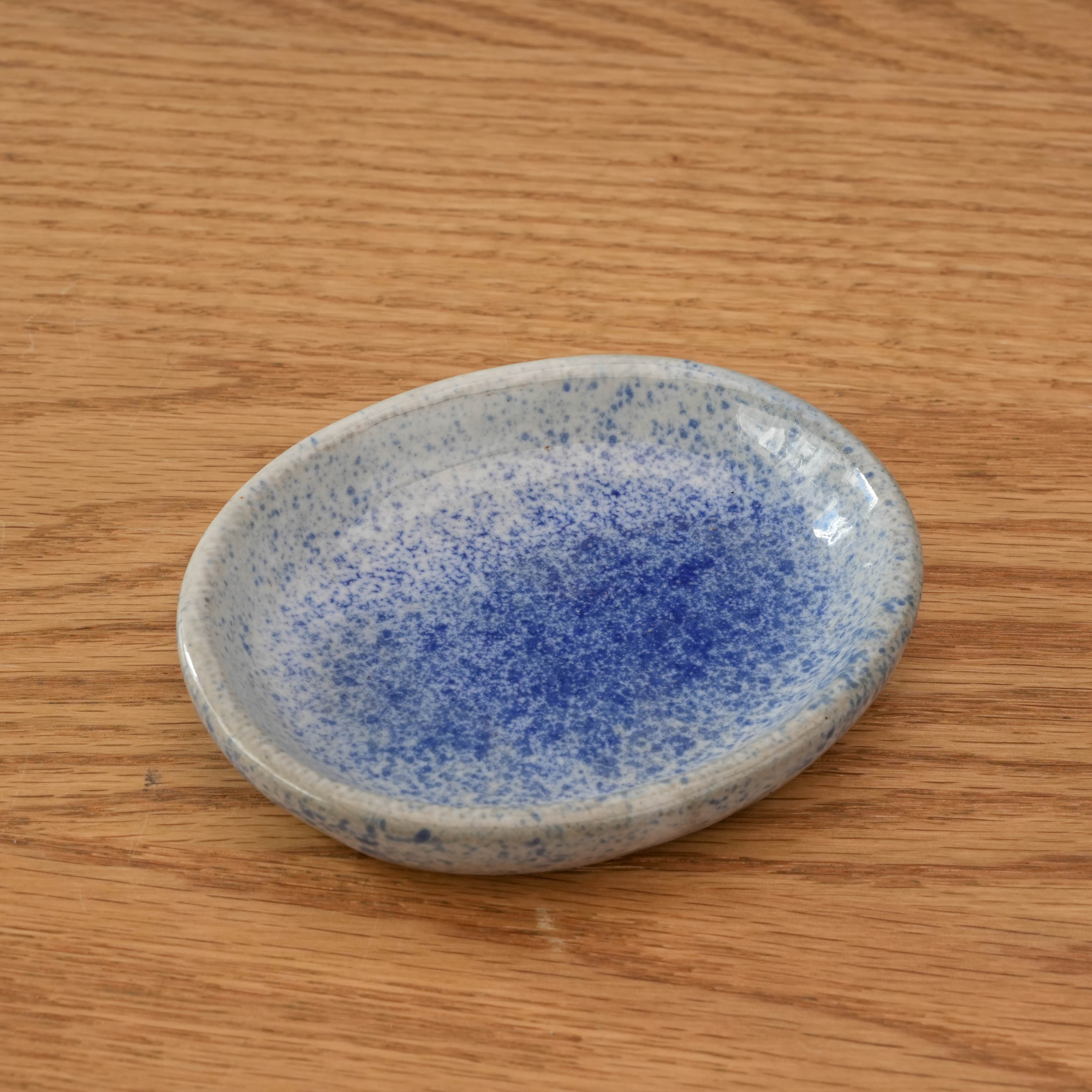 Mino Ware Ruri Unofu Oval Dish