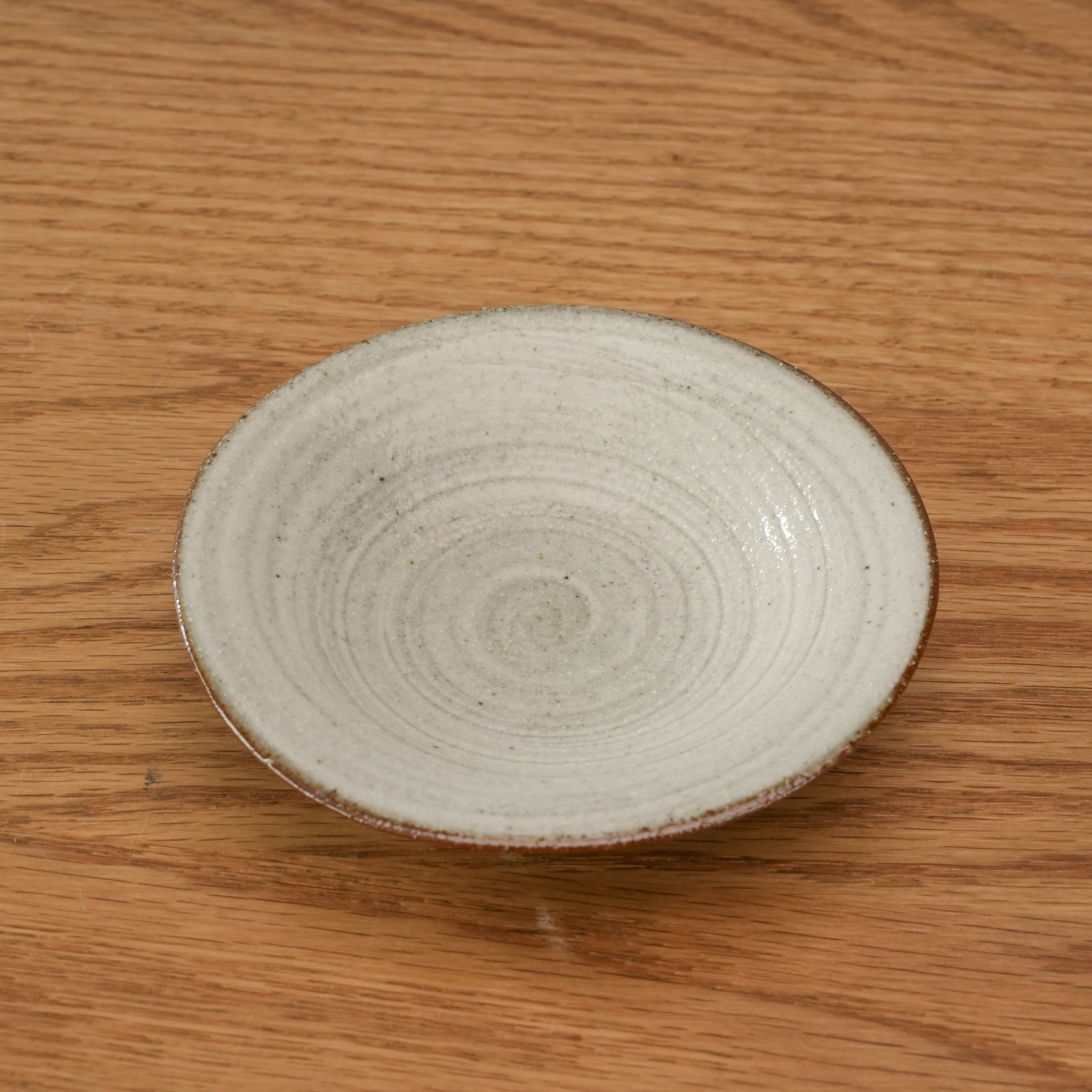 Mino Ware White Brush Side Dish Plate