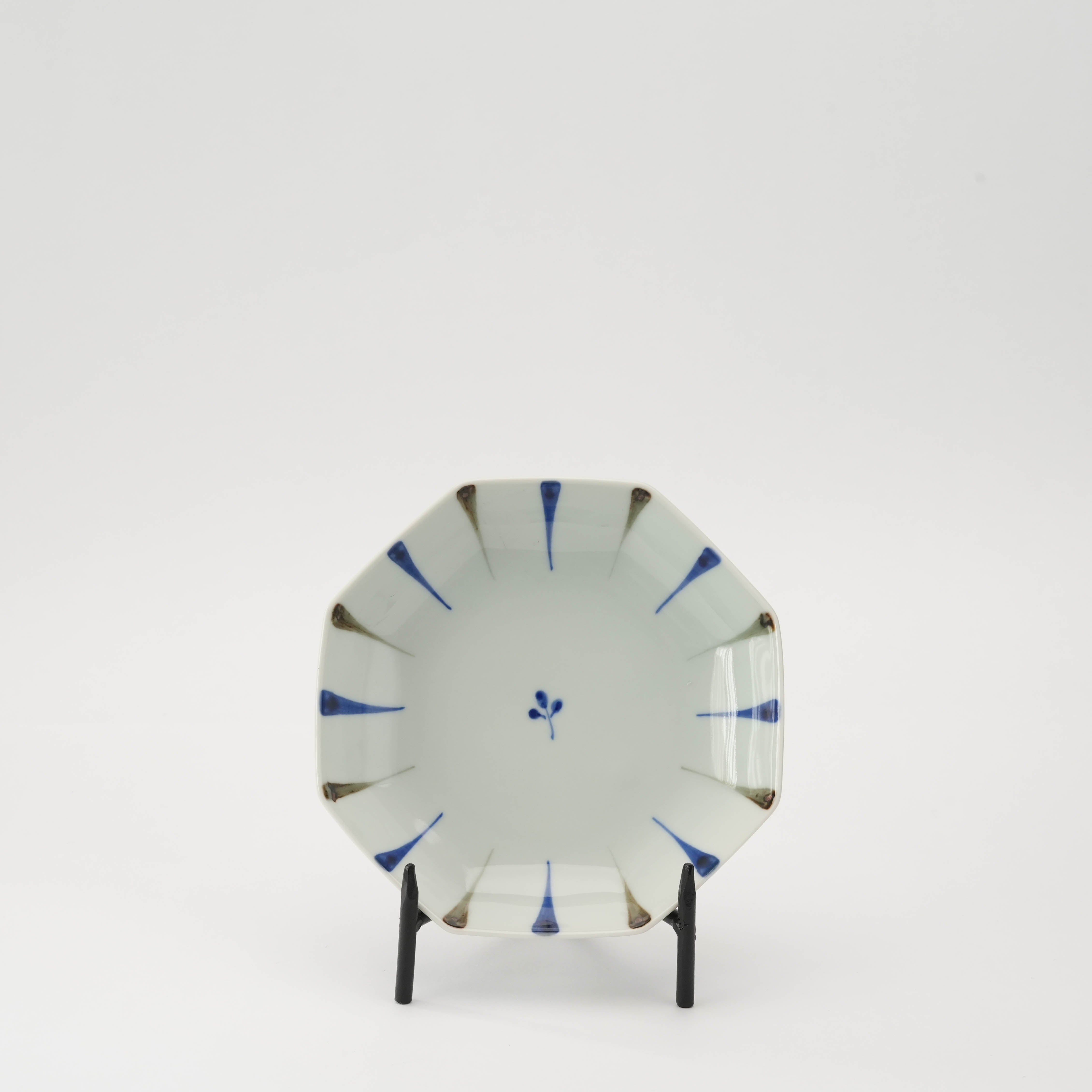 Arita Ware Minori Plate - Octagonal Japanese Sideware with blue and brown brushstroke accents, ideal for serving snacks or desserts.