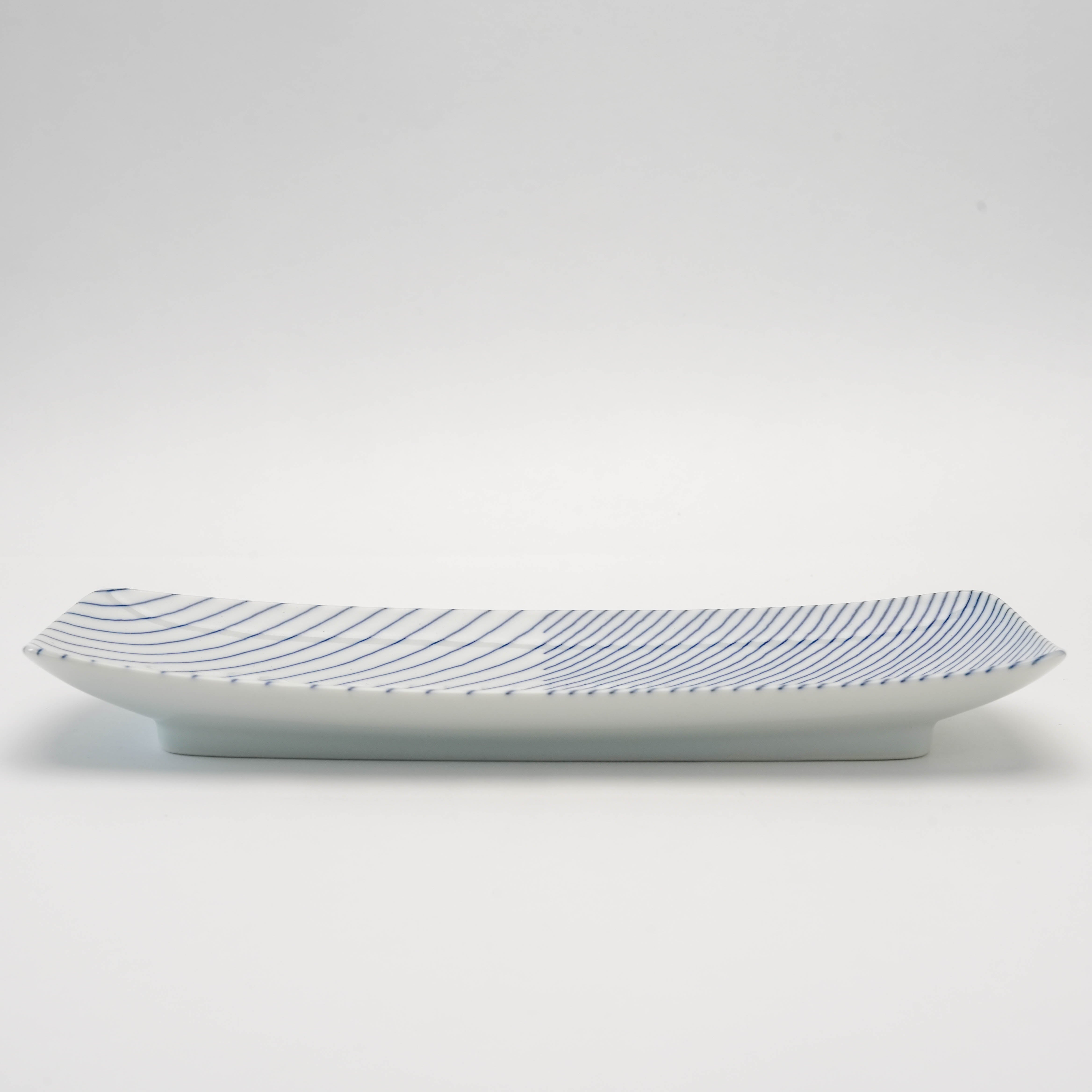 Hasami Ware Hakusan Overlapping stripes Long Plate