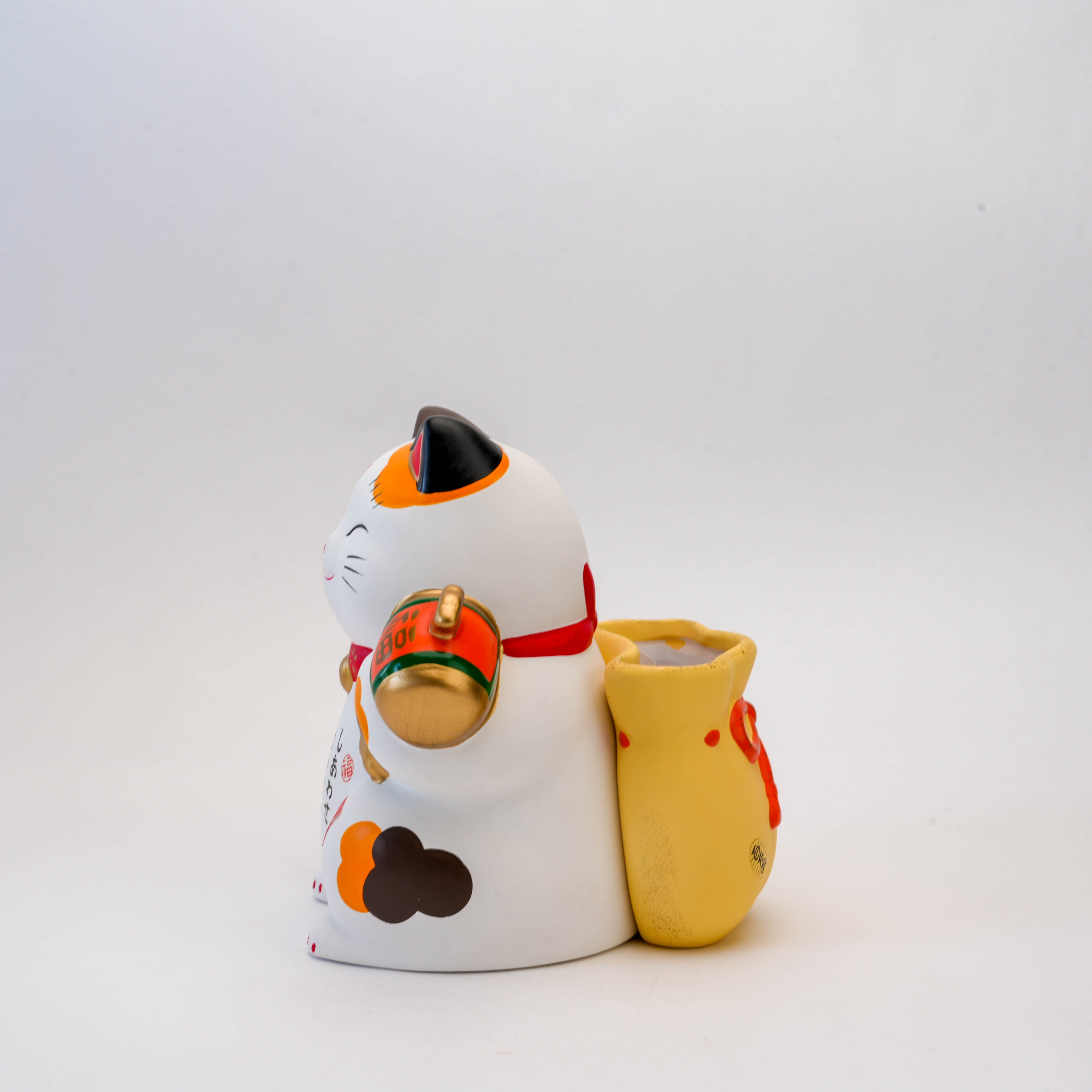 Yakushigama Kinzai Jackpot Electric Beckoning Cat