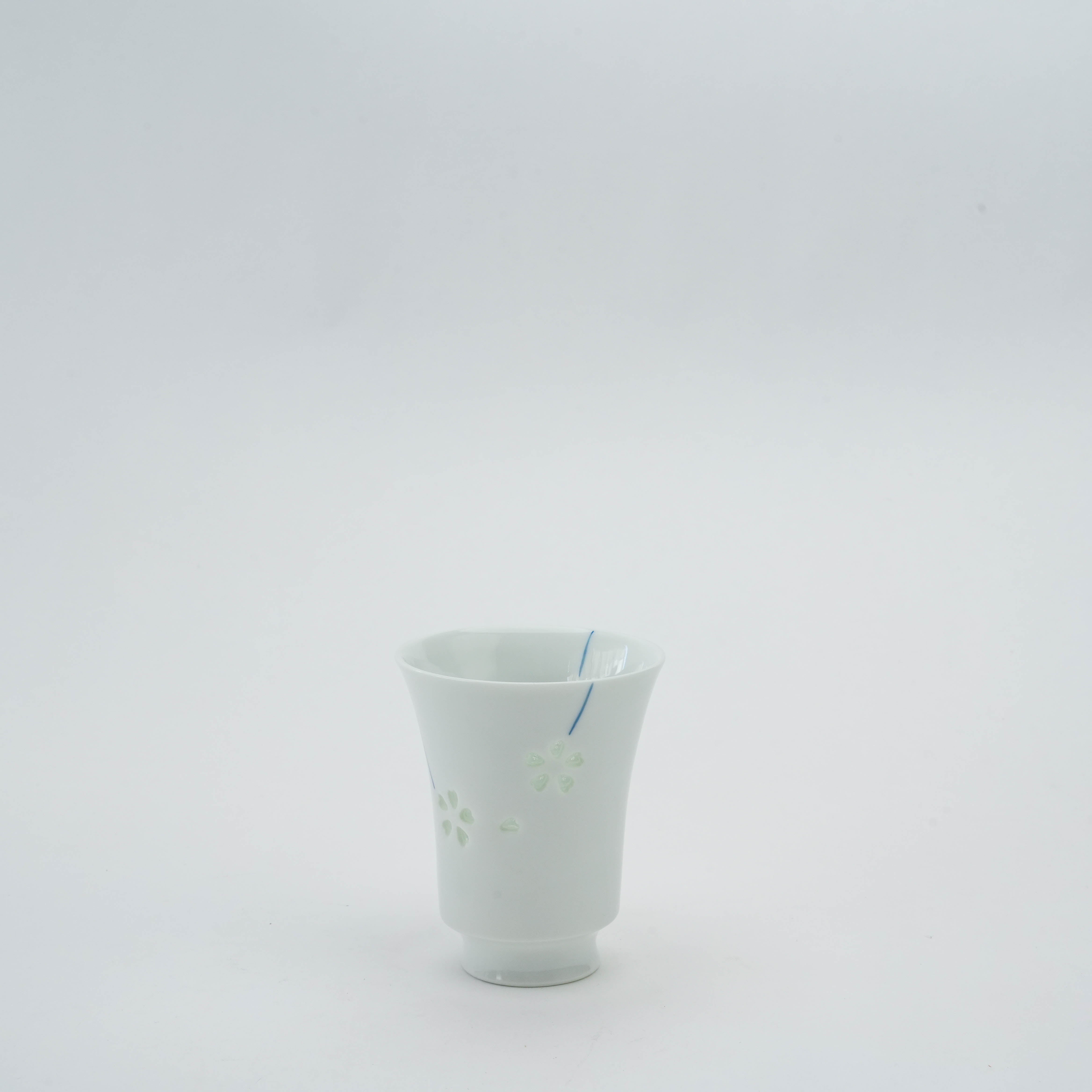 Arita Ware Crystal-Carved Hanabira Yunomi Tea Cup