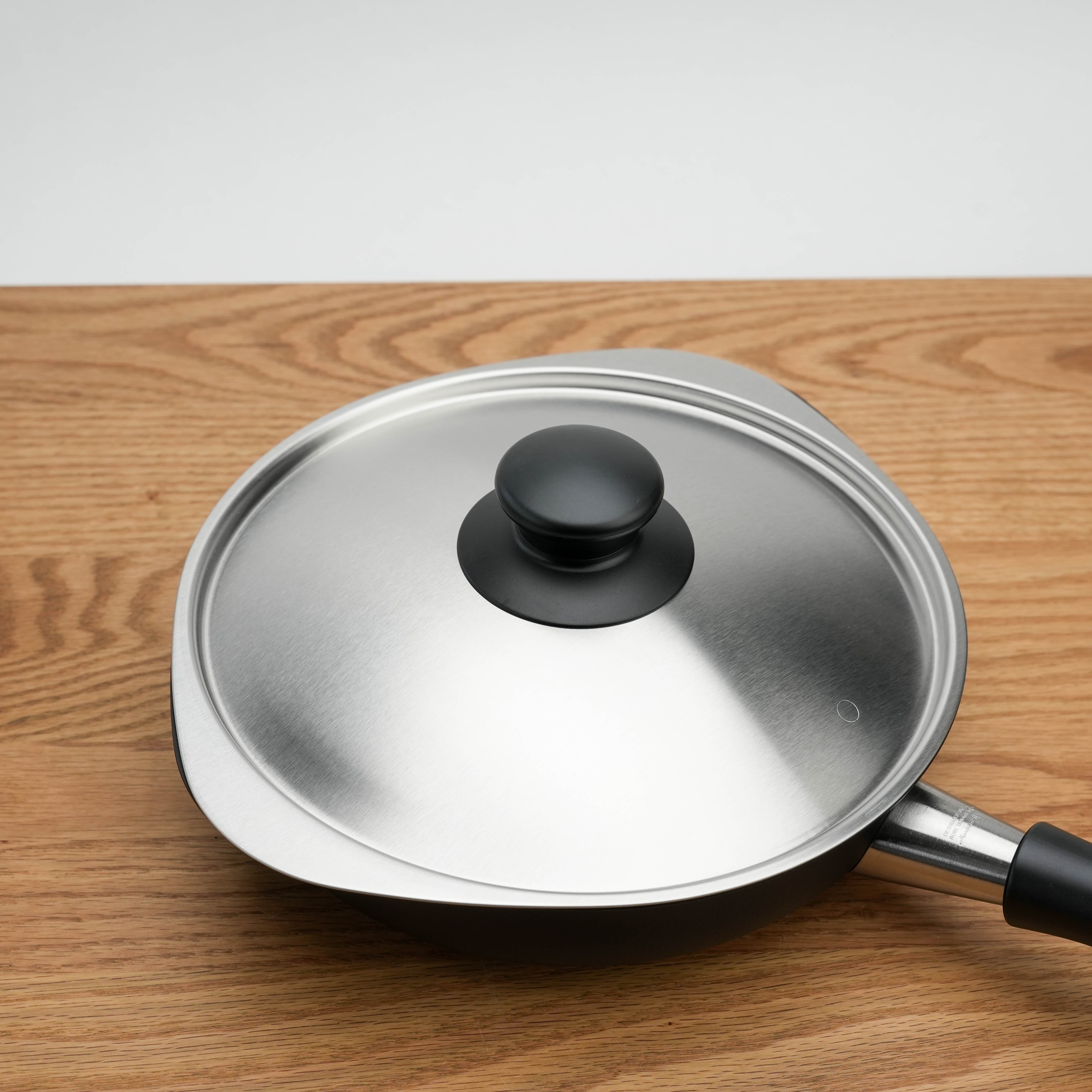 Sori Yanagi Magma Plate Iron Frying Pan