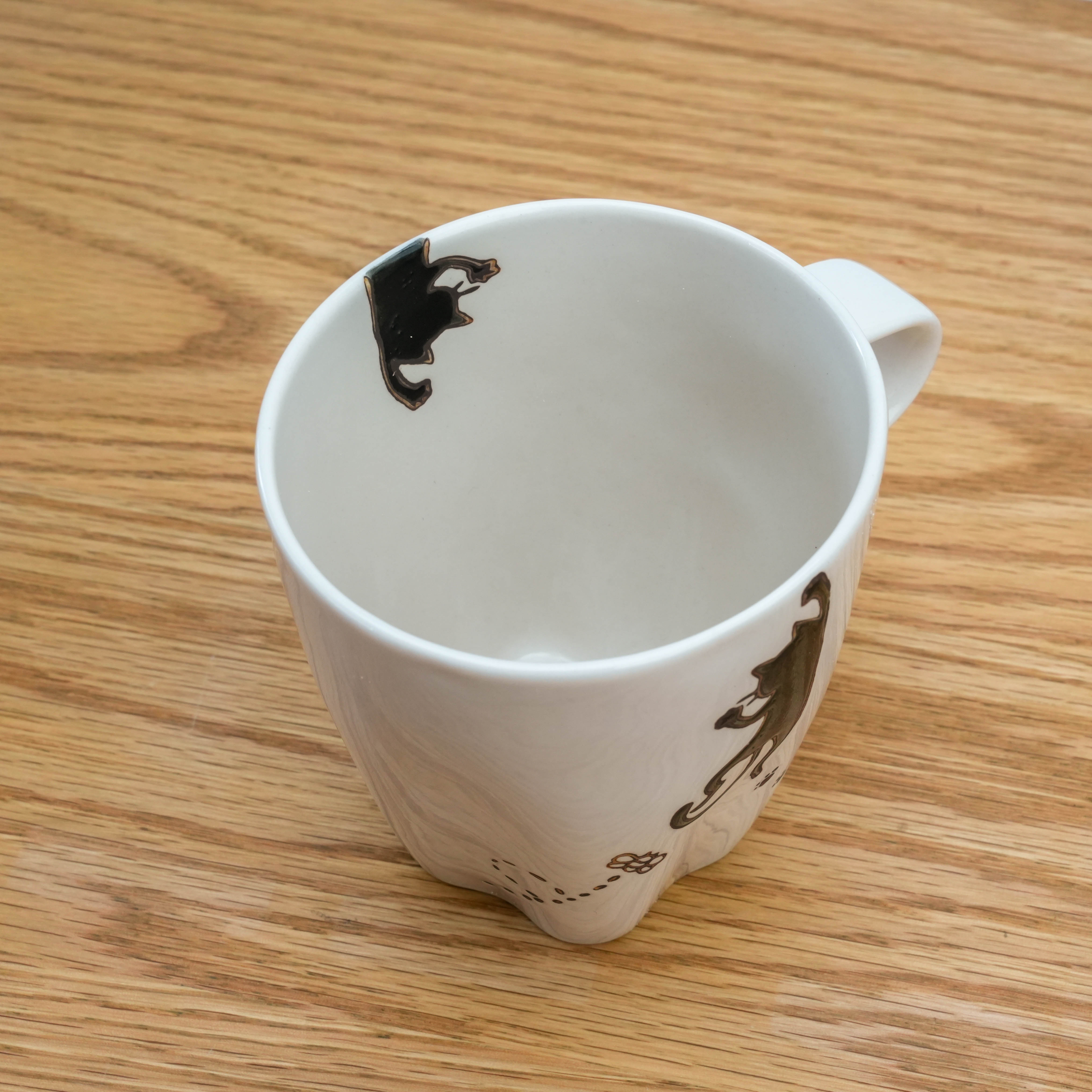 Hasami Ware Hanging Cat Paw Mug