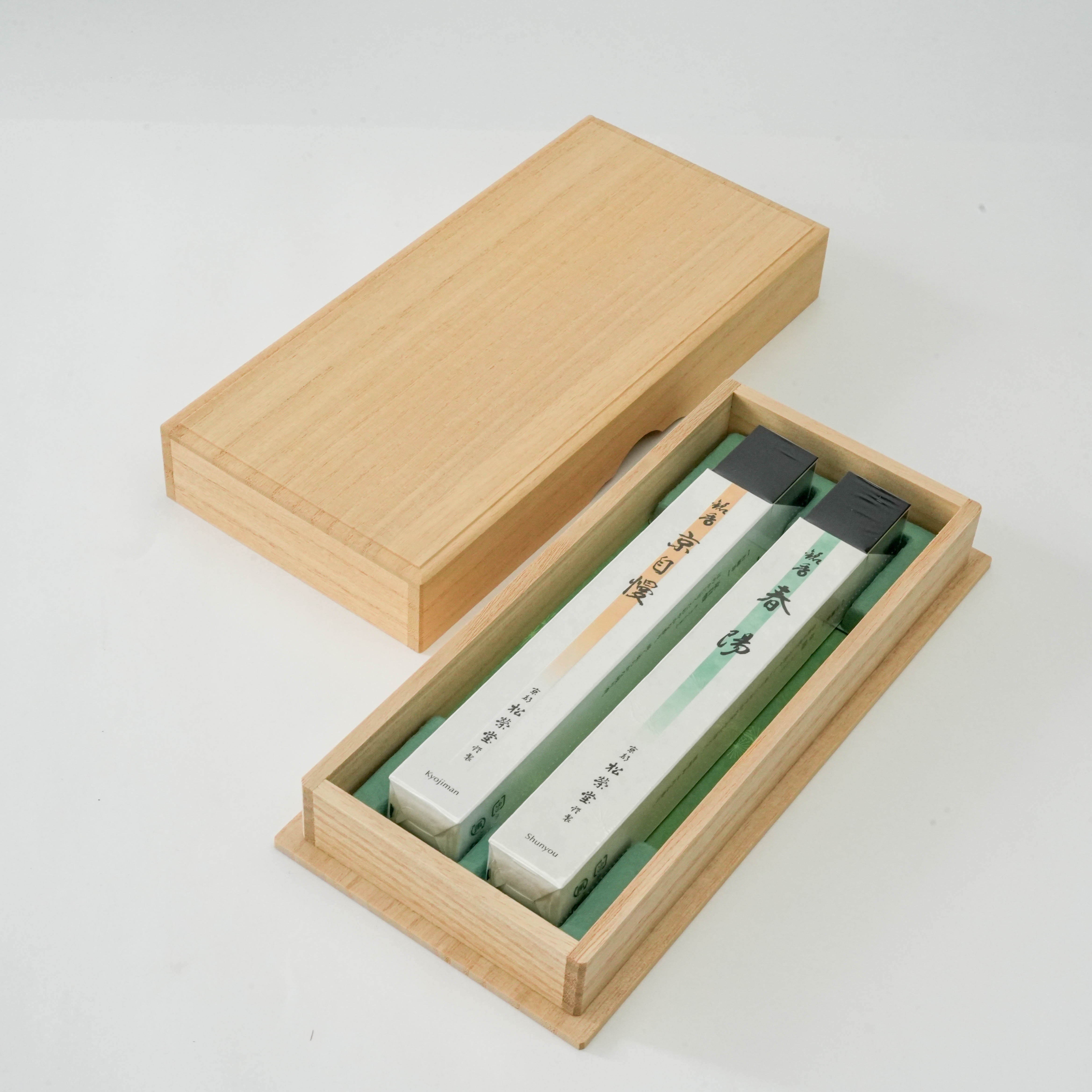 Shoyeido Premium Incense 2 Gift Set - Beckoning Spring / Pride of Kyoto