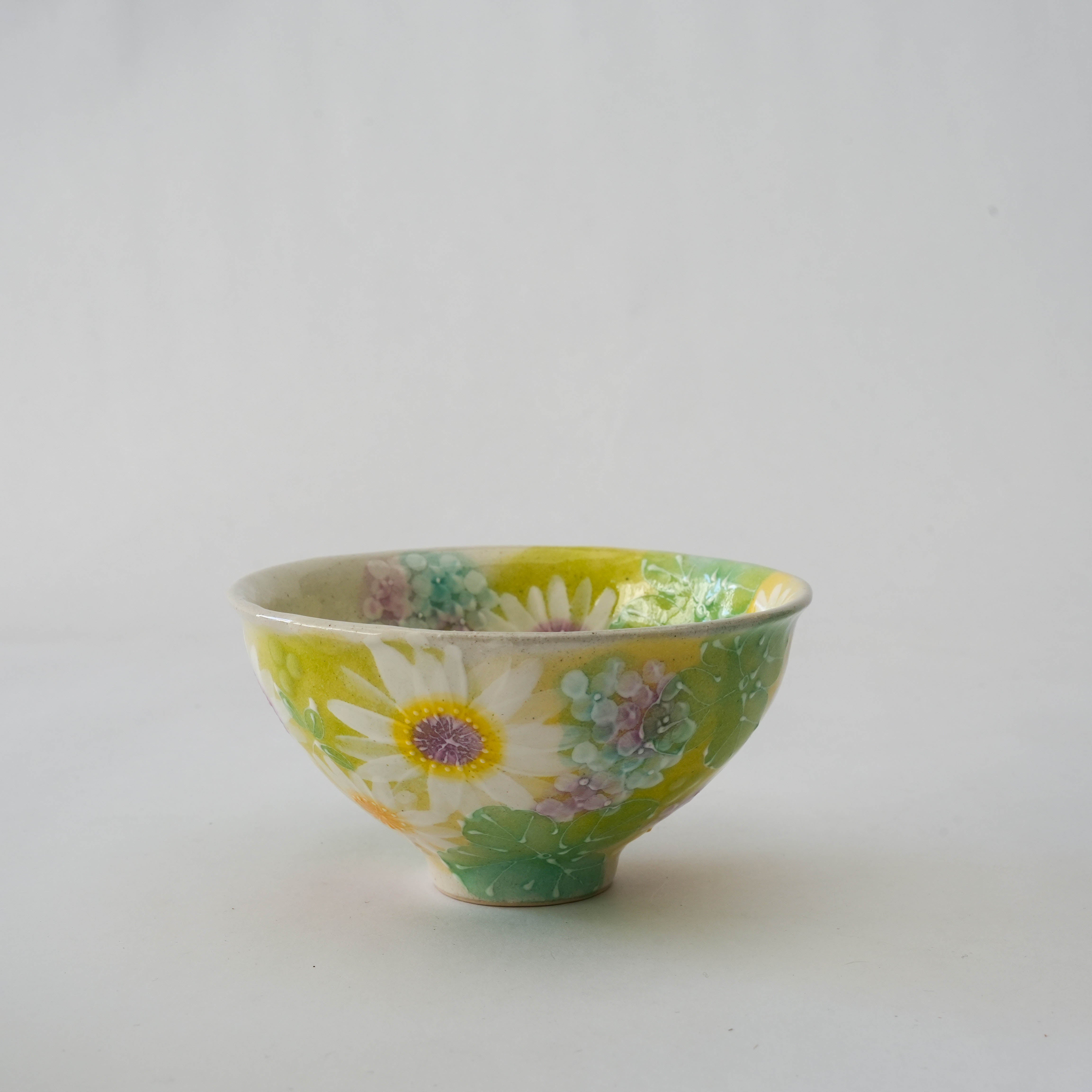 Seto Ware Kyo-Yuzen Floral Rice Bowl