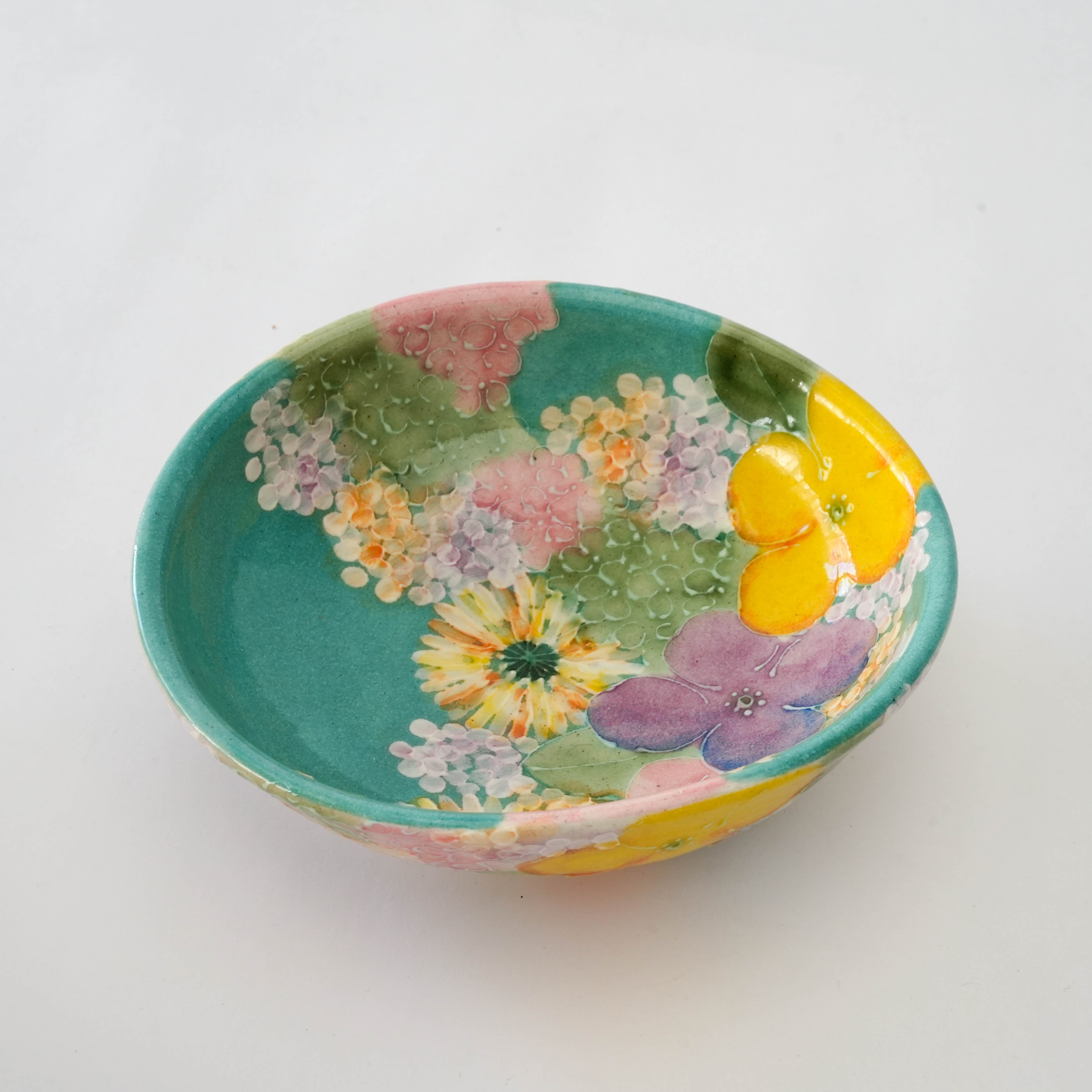 Seto Ware Saiyuka Floral Bowl