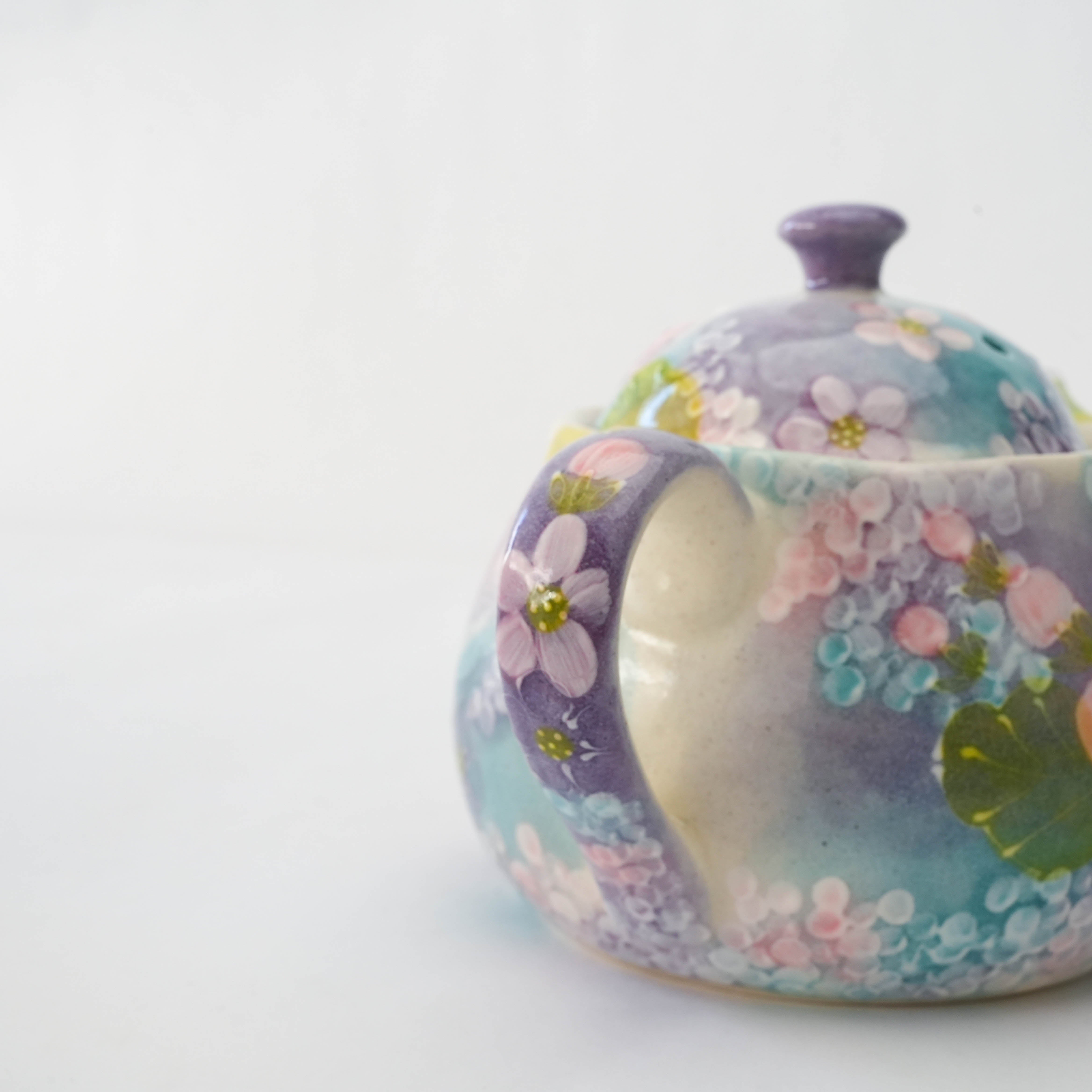 Seto Ware Saibara Floral Teapot
