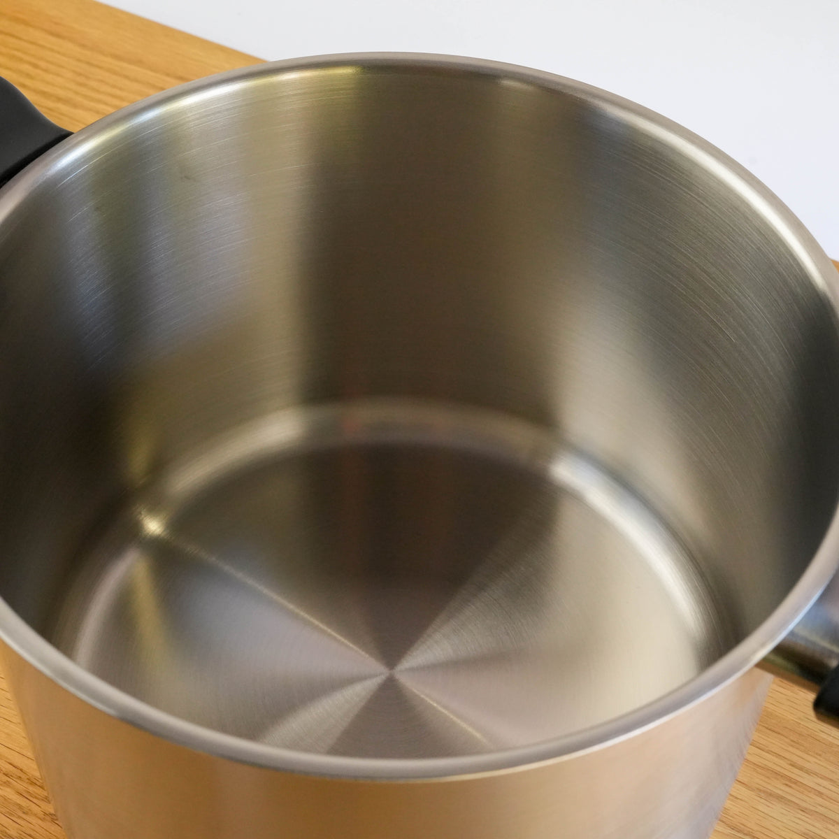 Sori Yanagi Stainless Steel Deep Pot With Colander