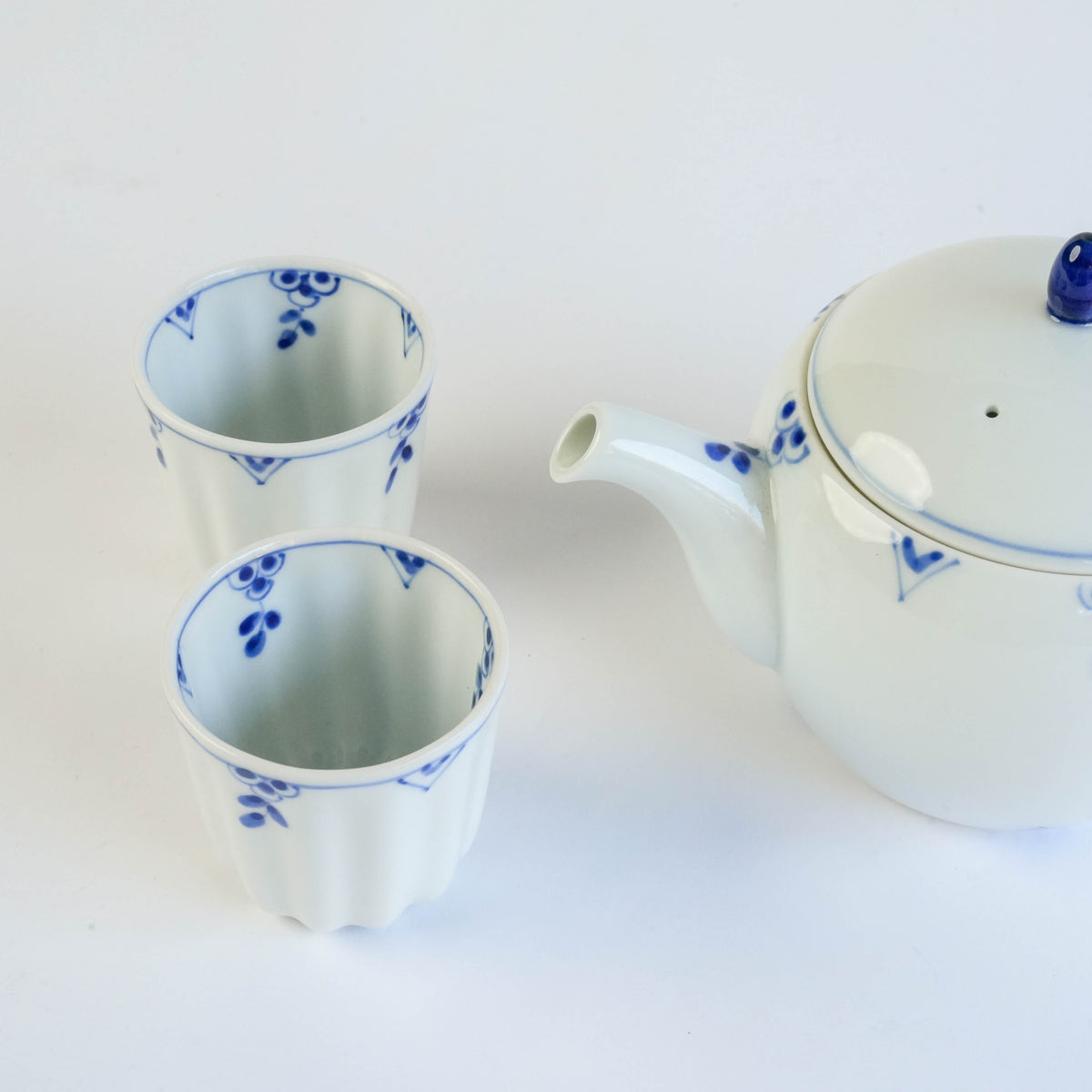 Arita Ware Blue Blossom Canelé Tea Set
