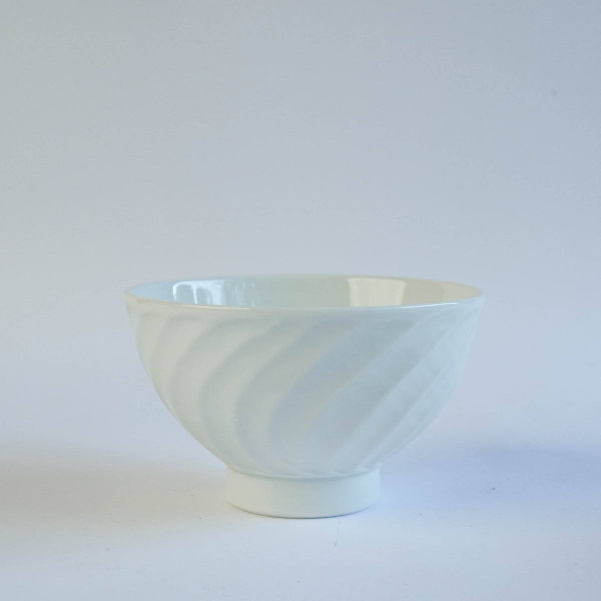 Hasami Ware Isshin Kiln Hand-Carved White Porcelain Rice Bowl