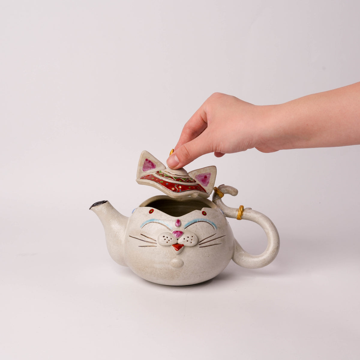 Koichi Yasunaga Moon Crown Cat Teapot