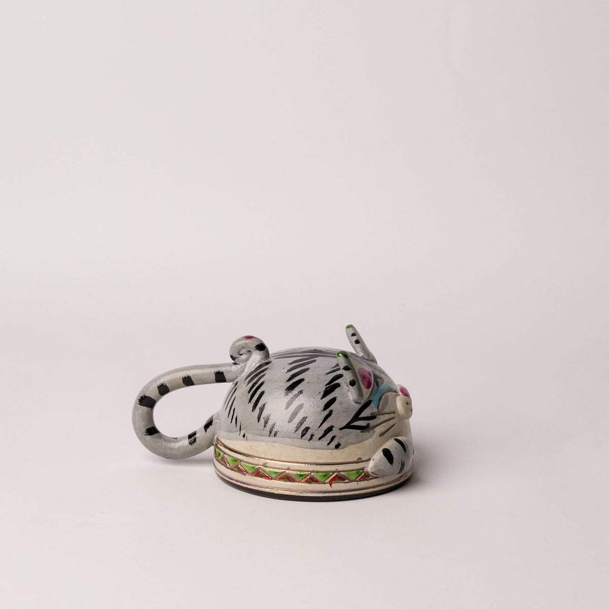 Koichi Yasunaga Cat Mug - Silver Tabby