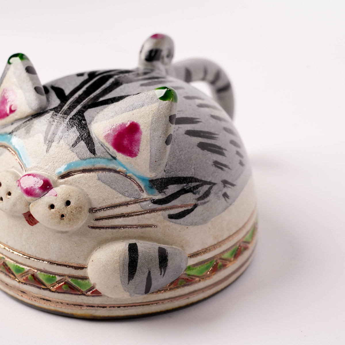 Koichi Yasunaga Cat Mug - Silver Tabby