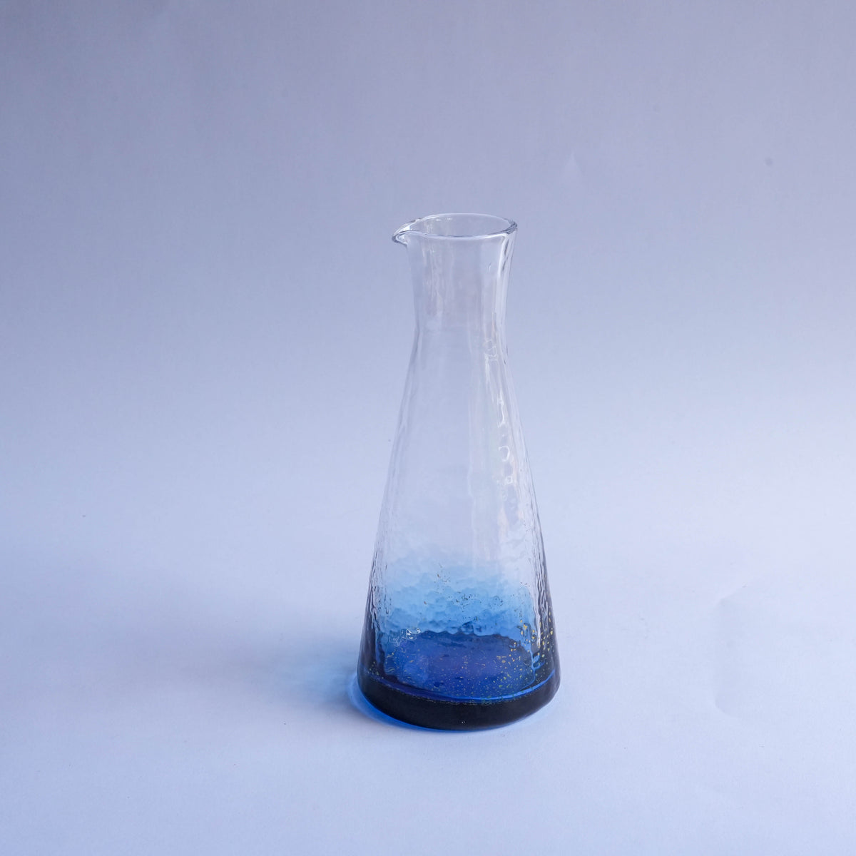 Toyo-Sasaki Yachiyogama Sake Carafe – Sapphire Blue