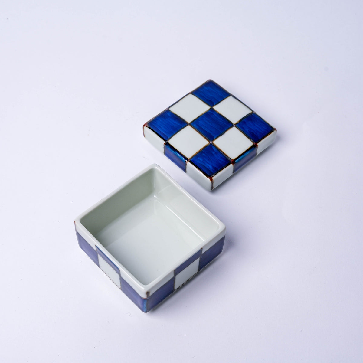 Arita Ware Blue Checkerboard Trinket Box