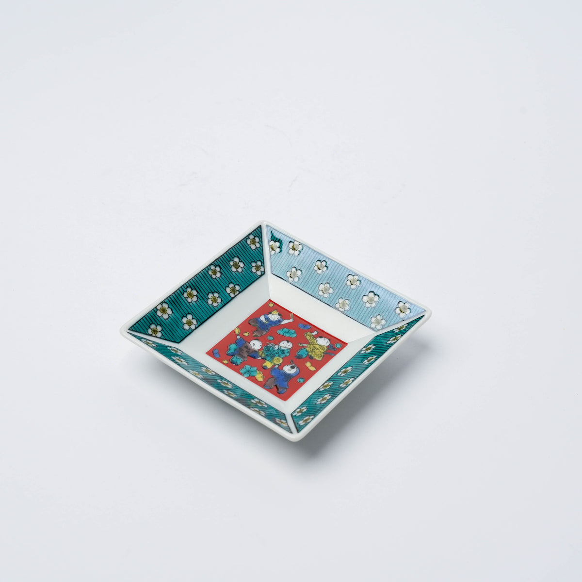 Kutani Ware Heritage Floral & Geometric Square Plate Set